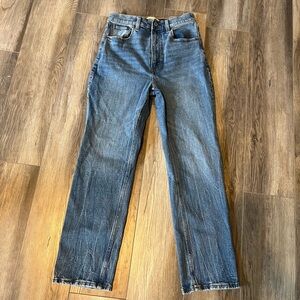 Abercrombie & Fitch Ultra High Rise Ankle Straight Jeans